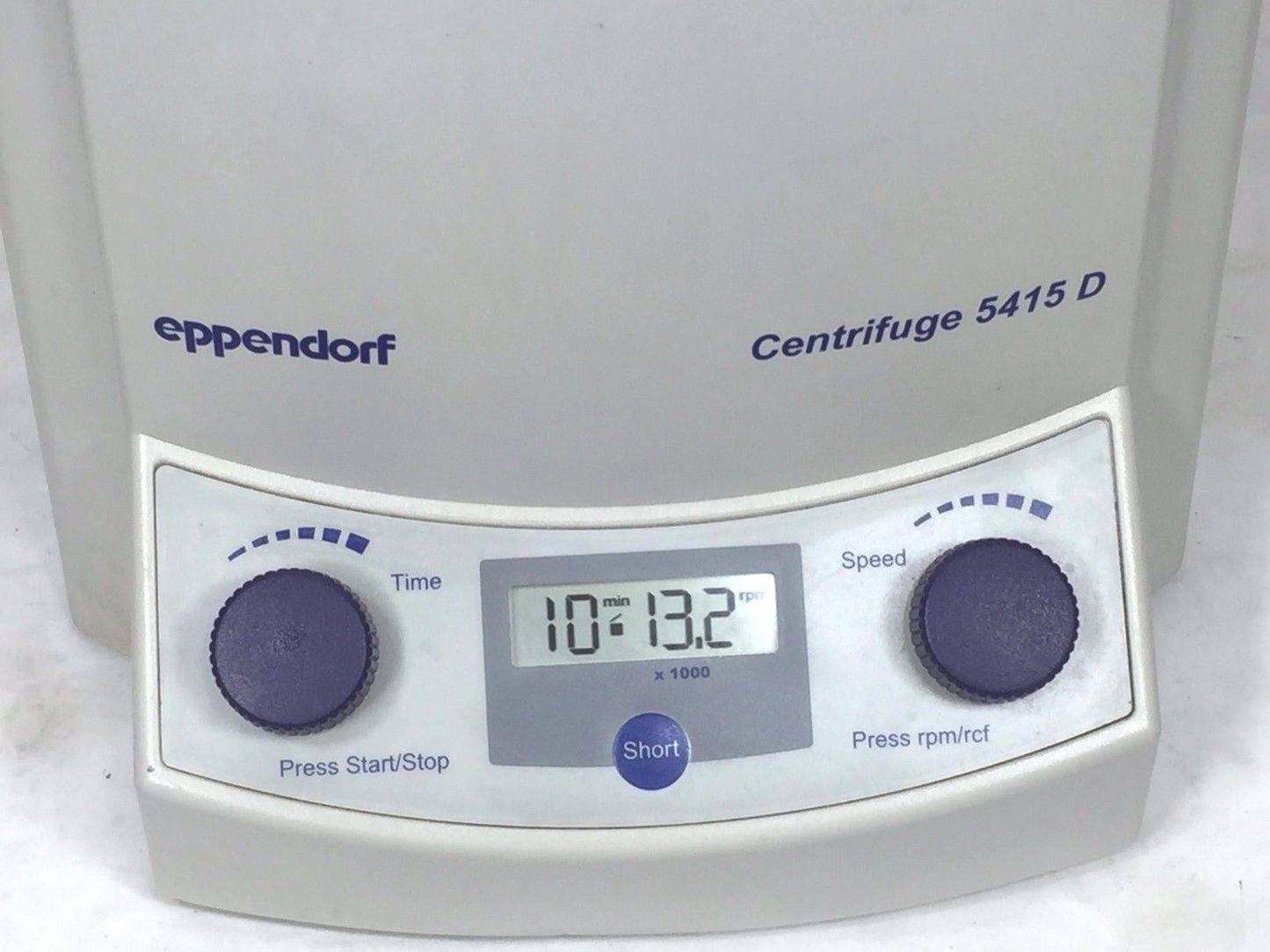 Eppendorf 5415D Centrifuge with Rotor F45-24-11, Microcentrifuge, 120 V, 60Hz